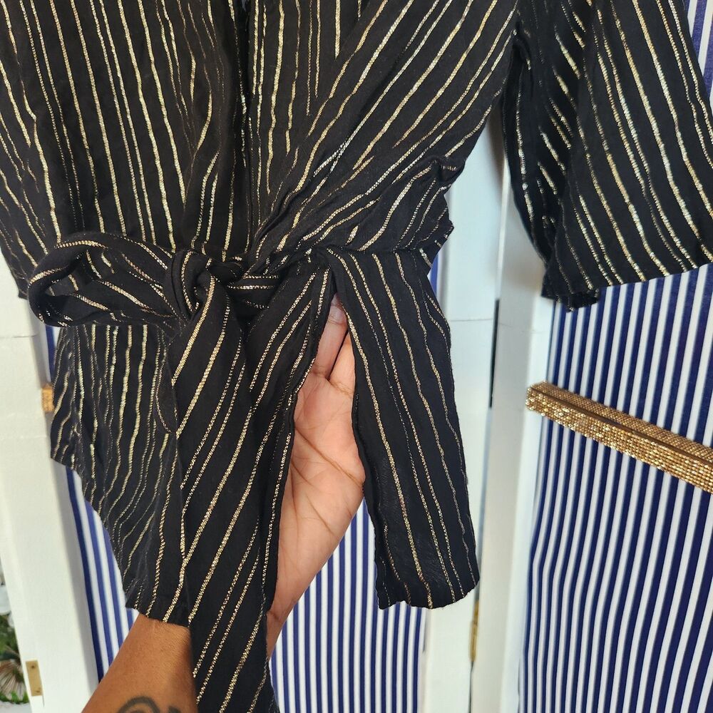 Express Gold Striped ¾ Sleeve Top Size XS - Picture 8 of 10